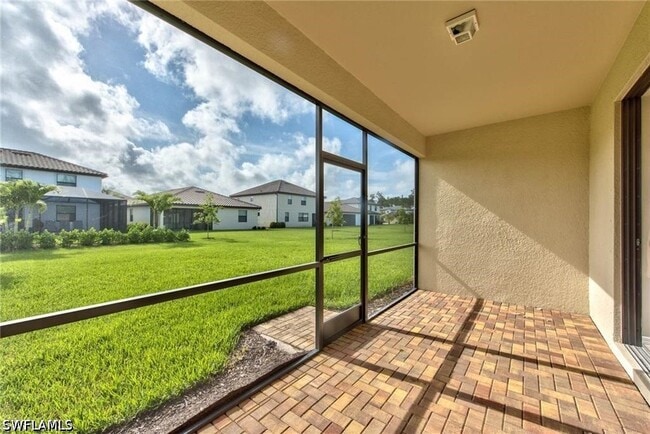 Building Photo - 9460 Foxglove Ln