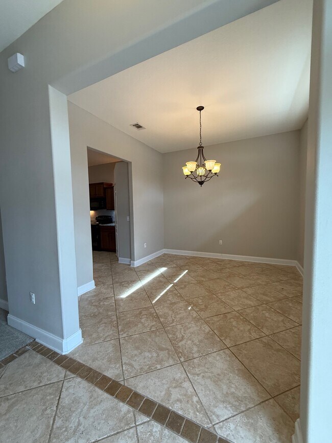 Building Photo - 9722 Misty Meadow Ln