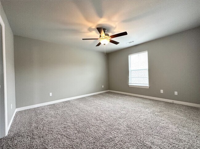 Building Photo - 2085 N Penelope Ln