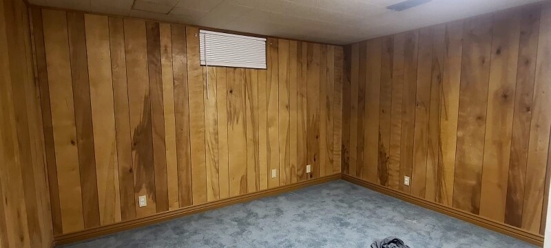 Building Photo - 557 Laker Wy