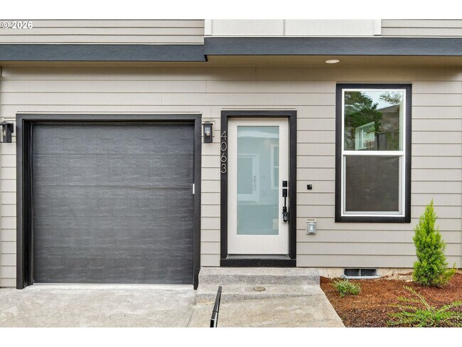 Building Photo - Brand New Construction Beautifully Designed 2 Bedroom Home with Modern Finishes and Functional Op...