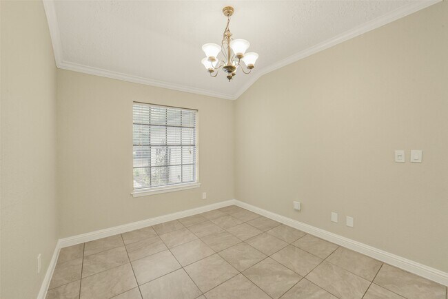 Building Photo - 21211 Park Mt Dr