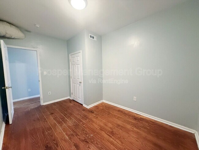 Building Photo - 4 Woodall Court