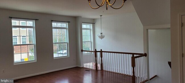 Building Photo - 7538 Stonehouse Run Dr