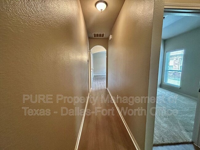 Building Photo - 1421 Piedmont Dr