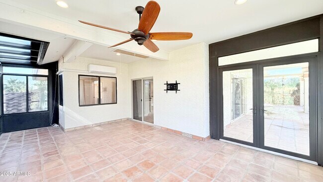 Building Photo - 10188 E Cortez Dr