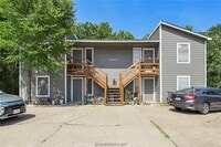 Building Photo - 2000 Monito Way