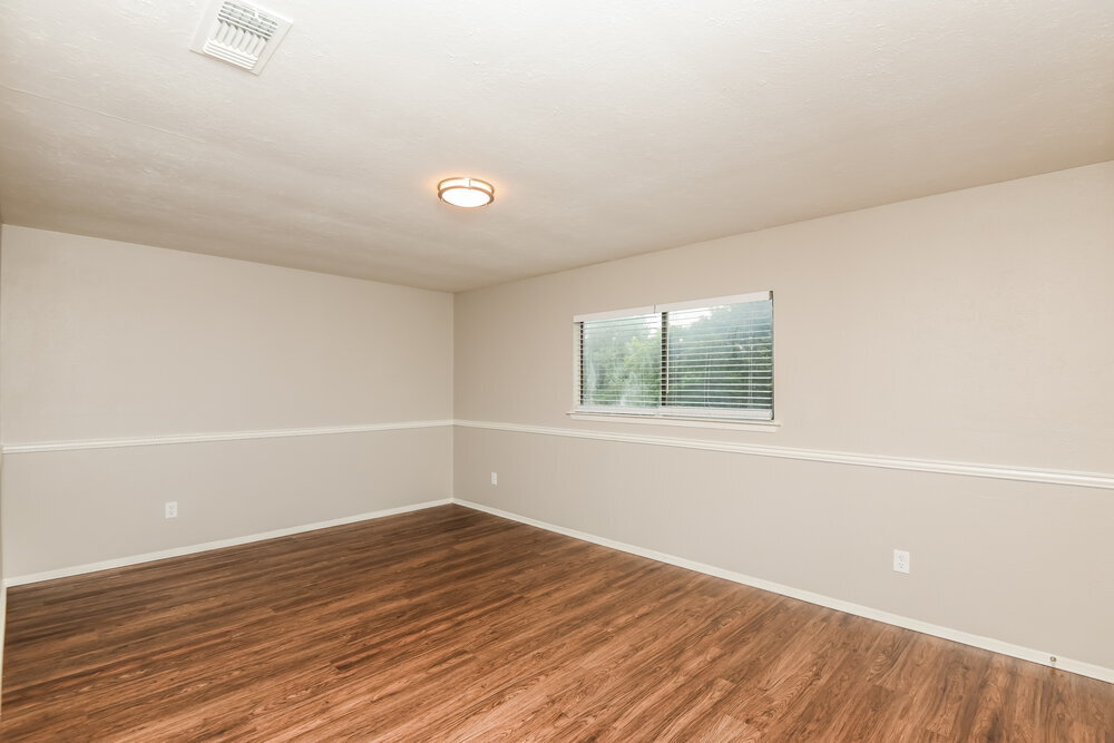 Building Photo - 3956 Wrenwood Dr