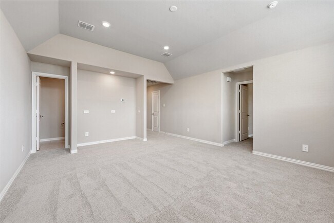 Building Photo - 813 Gallant Fox Trail