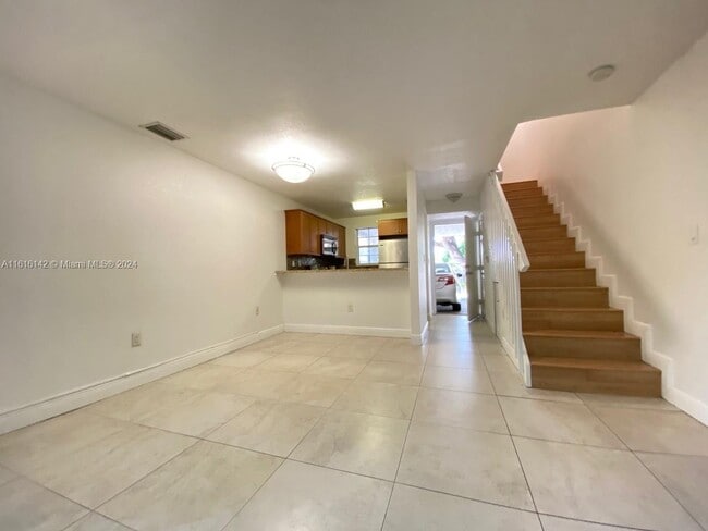 Building Photo - 3130 Bird Ave