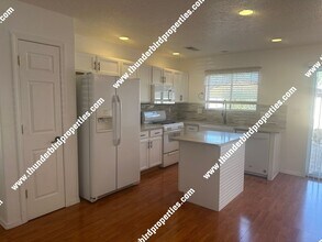 Building Photo - Gated community near Sandia Labs & KAFB