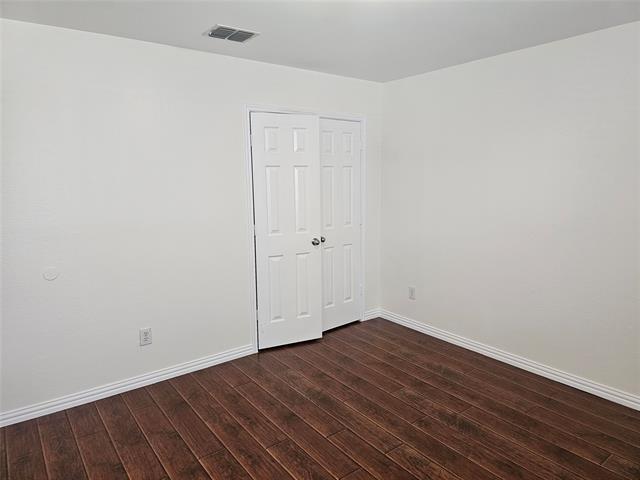 Building Photo - 3009 Meadow Bluff Dr