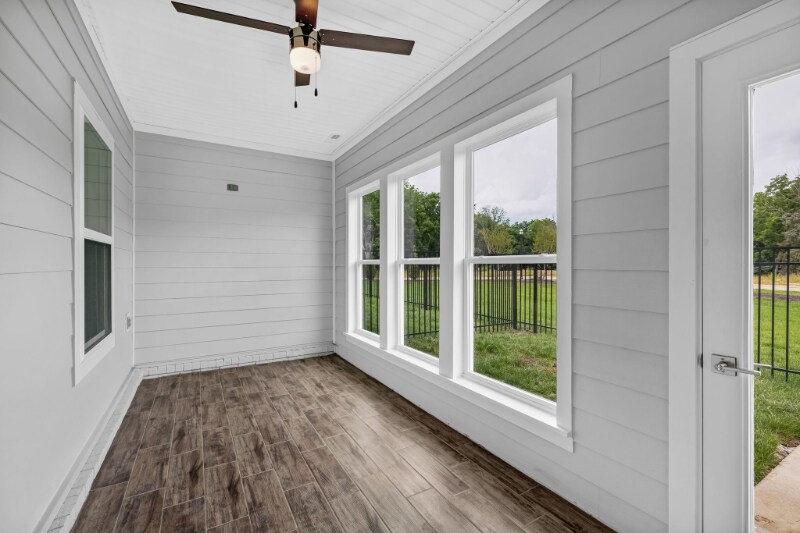 Building Photo - 2041 Grace Johns Cir