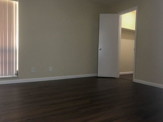 Building Photo - 5205 Eadie Pl