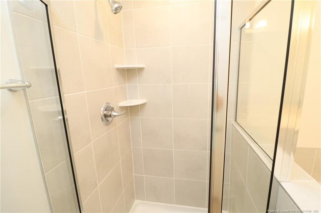 Building Photo - 917 Kensley Grv Ln