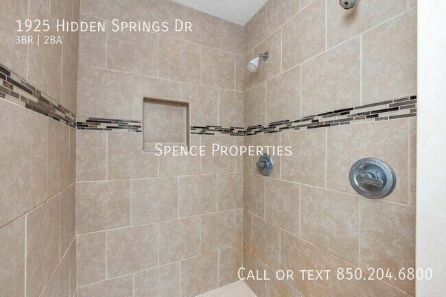 Building Photo - 1925 Hidden Springs Dr