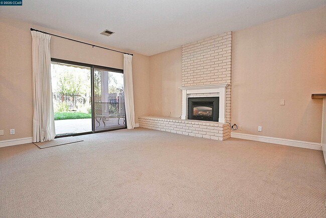 Building Photo - 933 Meadowvale Ct