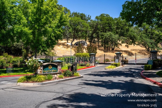 Building Photo - 3705 Abby Ct