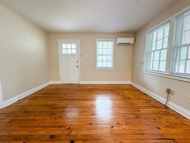 Building Photo - 0967 - Highland Pines