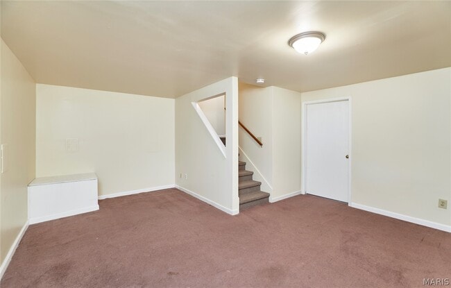 Building Photo - 61 Woodlake Ct