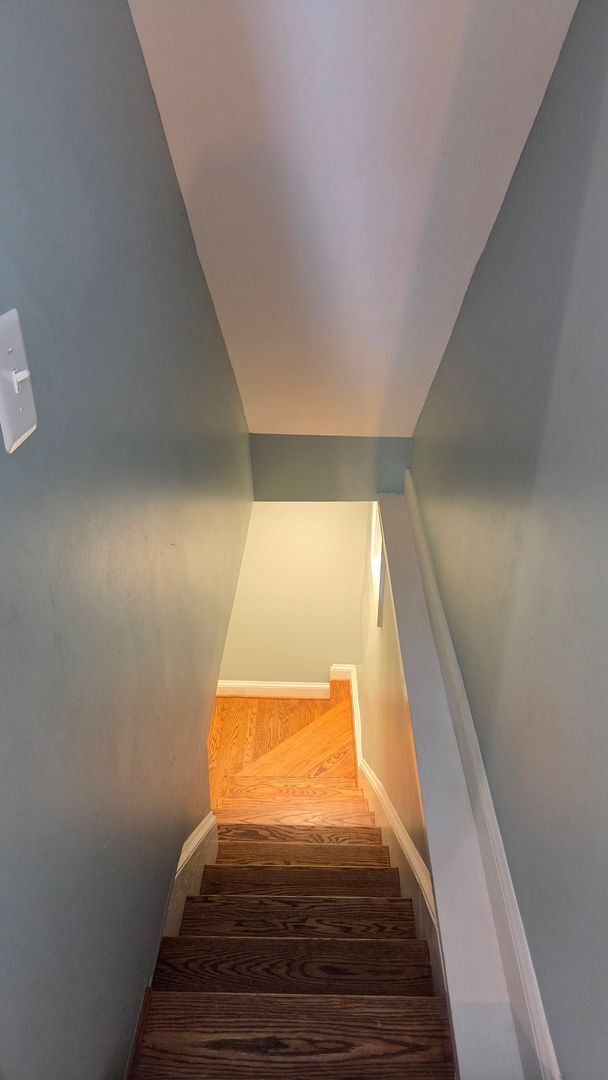 Building Photo - Charming Home in Del Ray