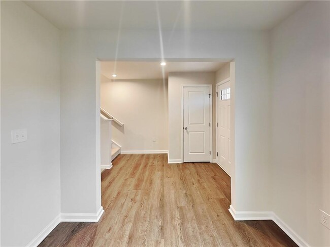 Building Photo - 9071 Celtic Dr