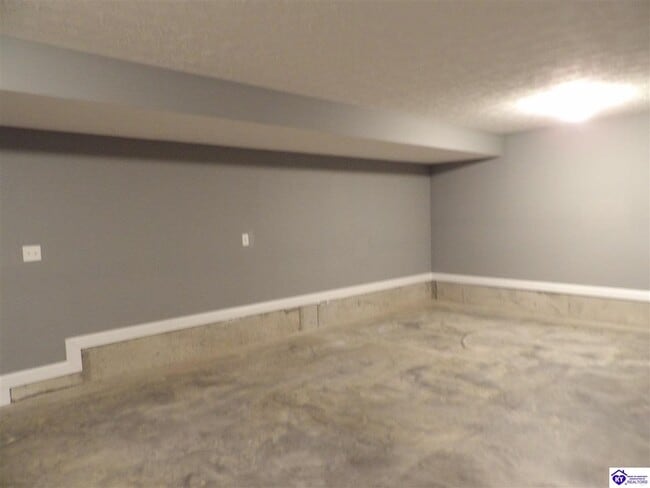 Building Photo - 96 Boone Trce