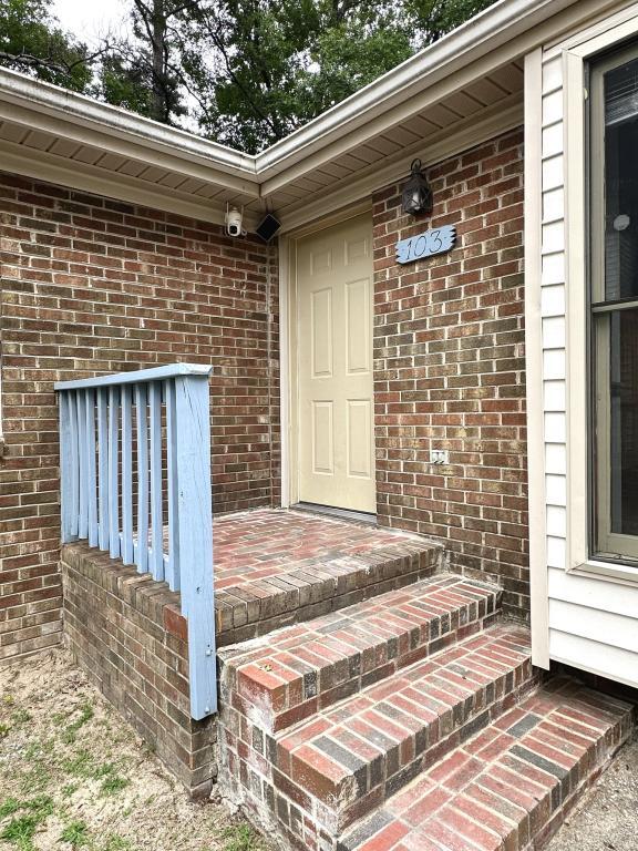 Building Photo - 103 Homeplace Ct