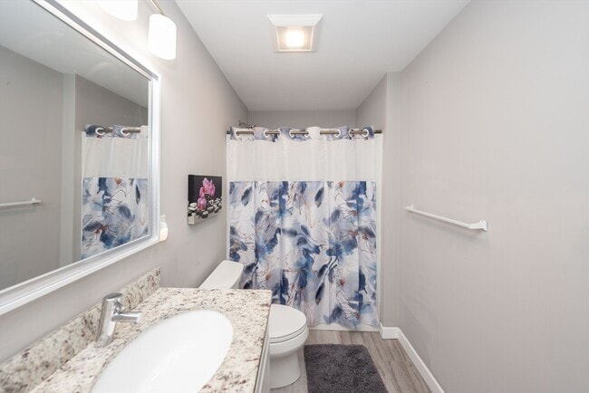 Building Photo - 18 Craftsman Ct