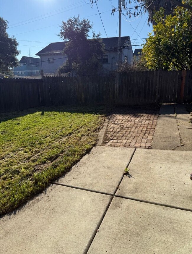 Building Photo - Vallejo's Heritage District