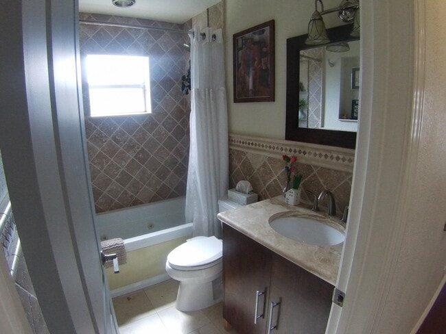 Building Photo - 854 Normandy Trail