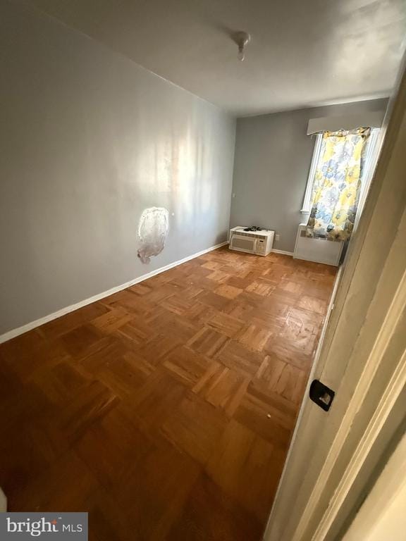 Building Photo - 557 Wiltshire Rd