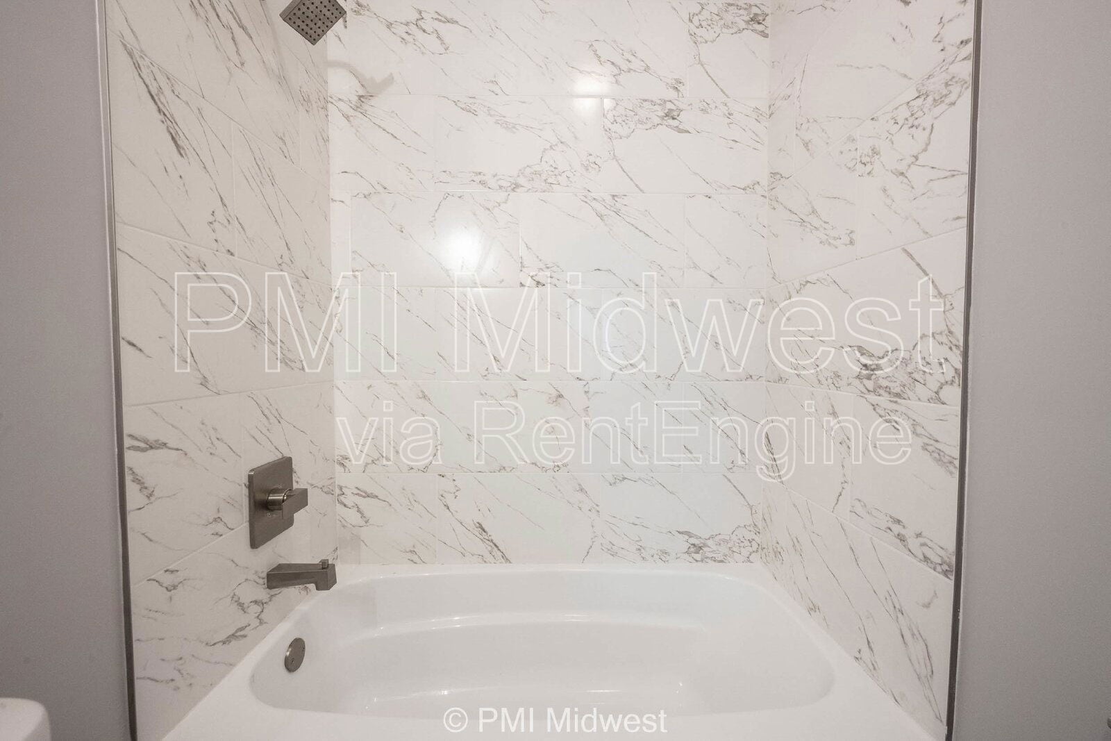 Building Photo - 224 W 28th St