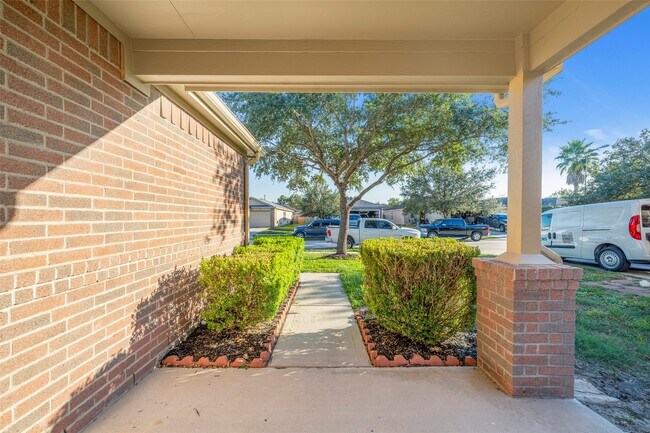 Building Photo - 18626 Prairie Larkspur Dr