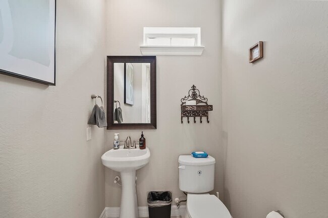 Building Photo - 10605 Enclave Springs Ct