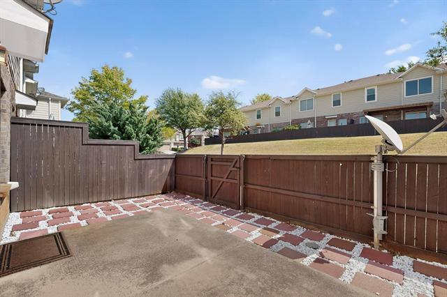 Building Photo - 8742 San Bernard St