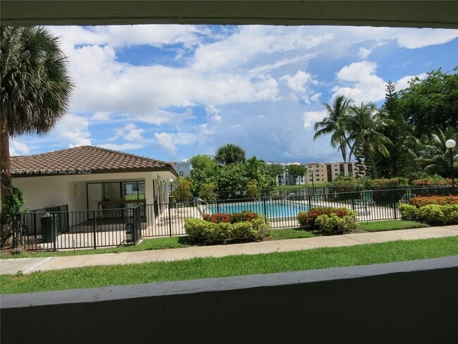 Building Photo - 1300 SW 122nd Ave