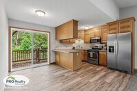 Building Photo - 3 Bedroom Home **50% off December's Rent with a December 2025 Move In**