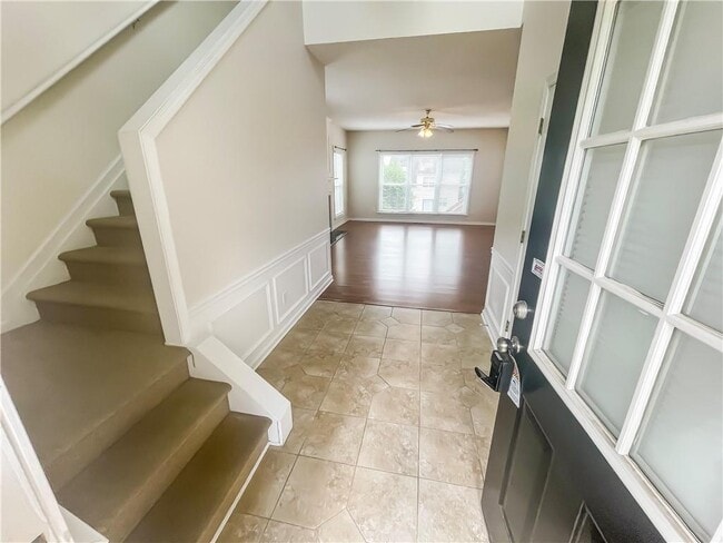 Building Photo - 140 Calborne Ct