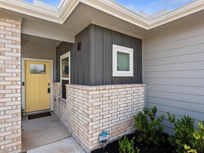 Building Photo - 12525 Abbey House Ct