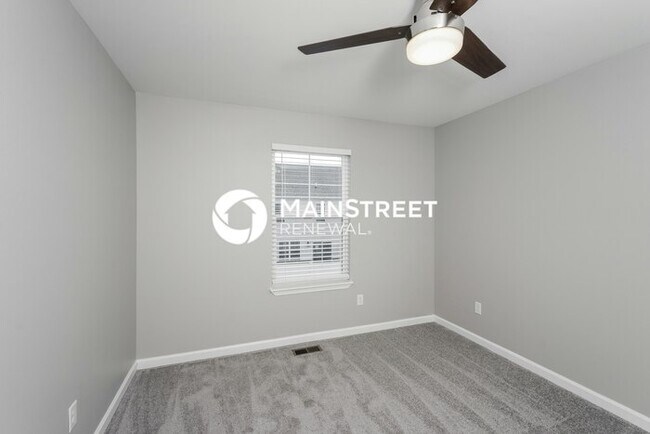 Building Photo - 3 Bedroom Pet-Friendly Home in Jeffersonvi...