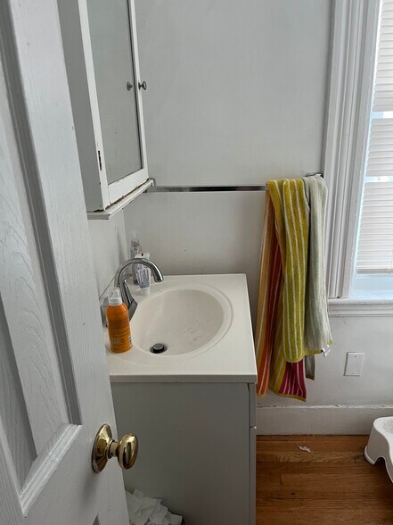 Building Photo - 71 Allston St