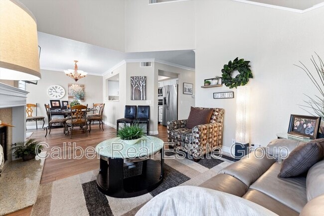Building Photo - 1037 S Daybreak Ct
