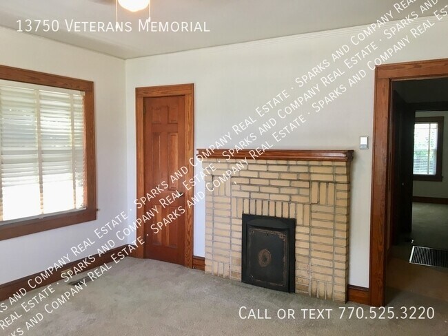 Building Photo - Winston Rental (Available to show Nov 1, 2...