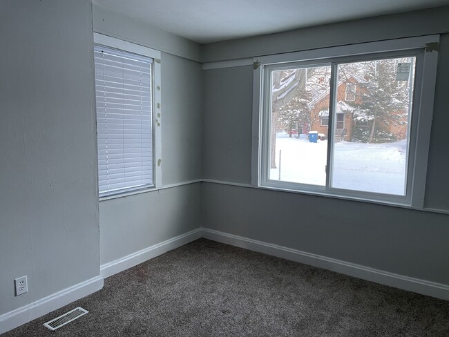 Bedroom 1 - 3013 Leahy St