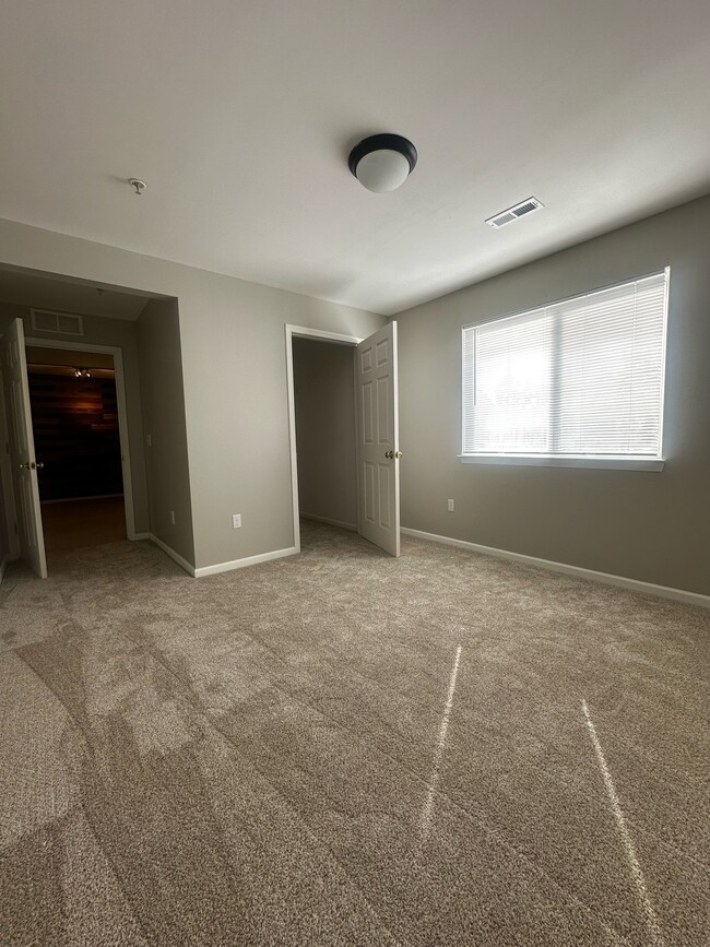 Building Photo - 1378 Constance Dr