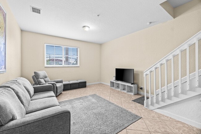 Building Photo - 122 Bayfront Dr