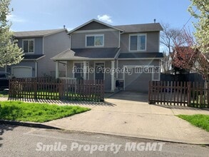 Building Photo - NEW Carpet