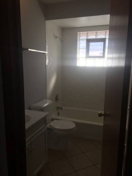 Building Photo - 283 Yates Ave