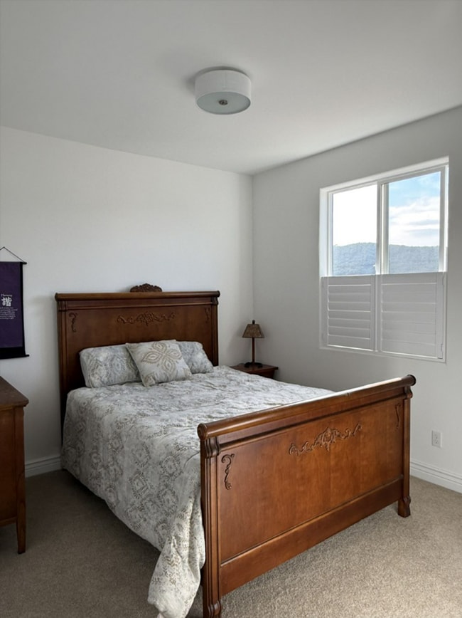 Building Photo - Gorgeous 4 bed, 2.5 bath in the Rice Ranch Community